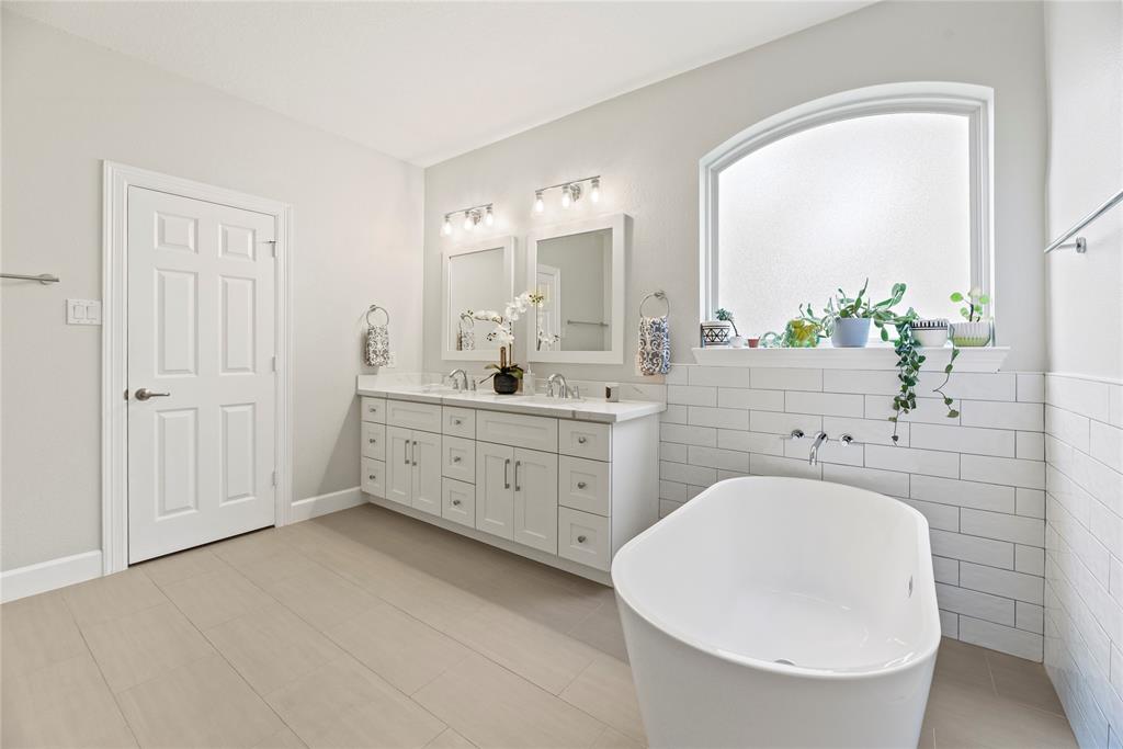 7306 Emerald Glade Lane, Humble, Texas image 20