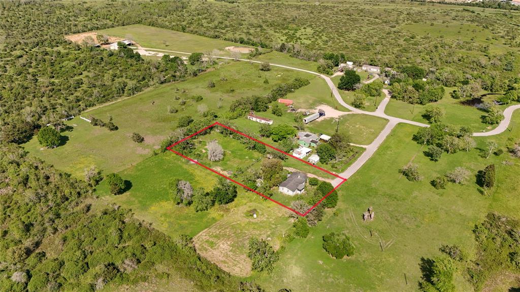 7518 Hidden Trail Street, Fulshear, Texas image 1