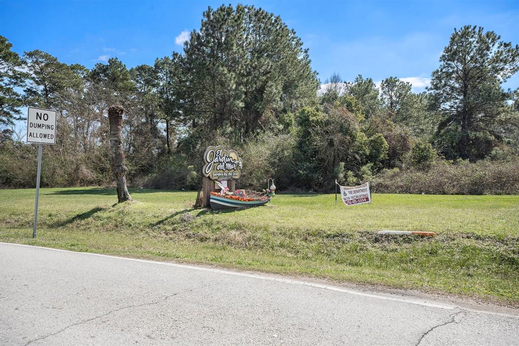 4814 Pine Street, Seabrook, Texas image 2