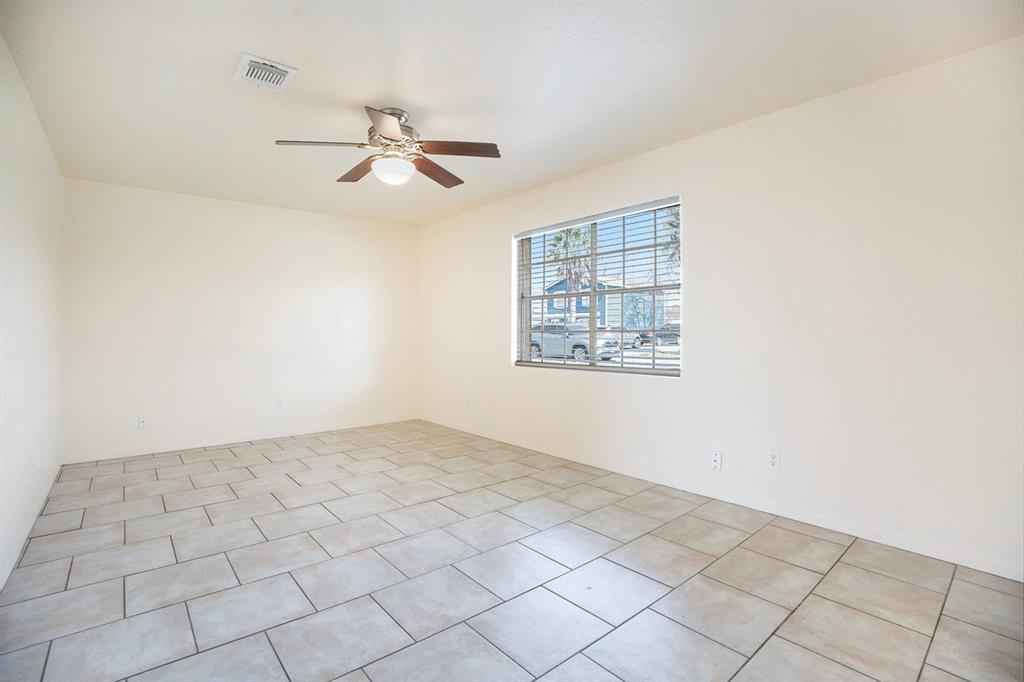 4814 Pine Street, Seabrook, Texas image 5