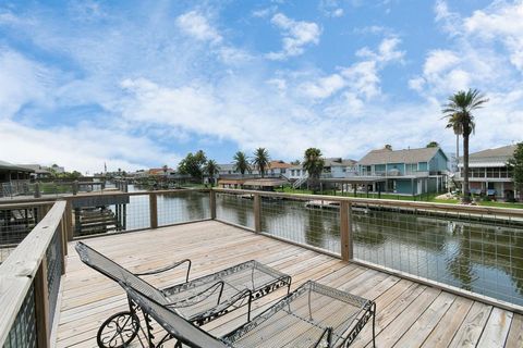 A home in Bayou Vista