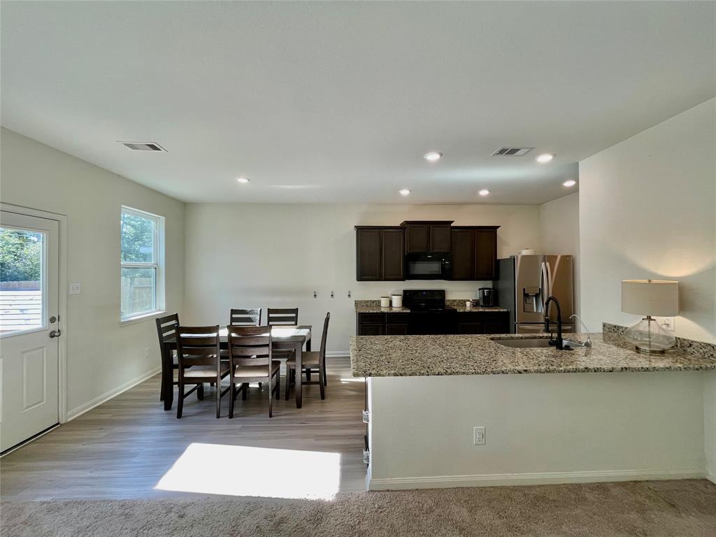 23071 Bellini Drive, Magnolia, Texas image 8