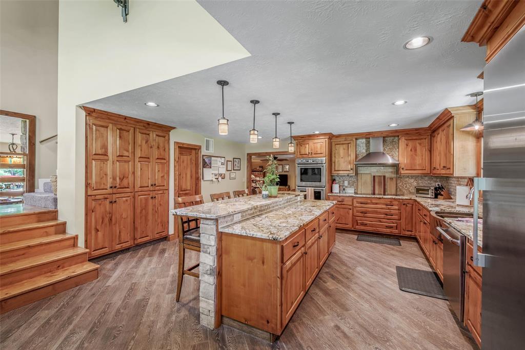 640 Piney Creek Road, Bellville, Texas image 8