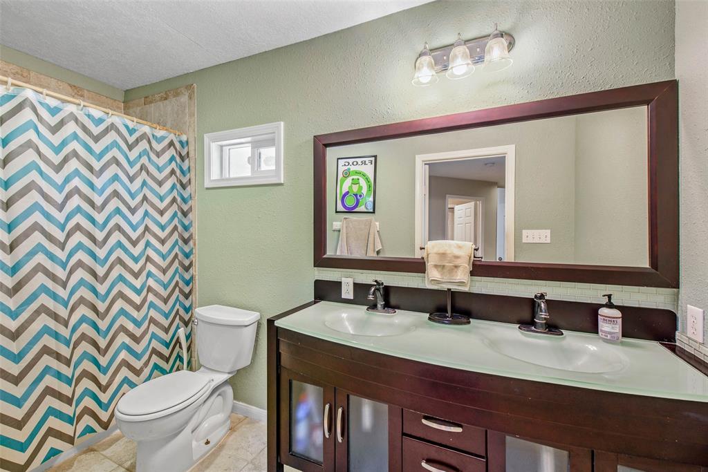 640 Piney Creek Road, Bellville, Texas image 15