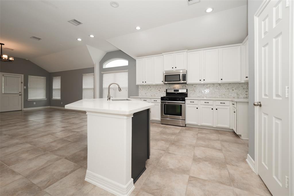 10166 Hidden Creek Falls Lane