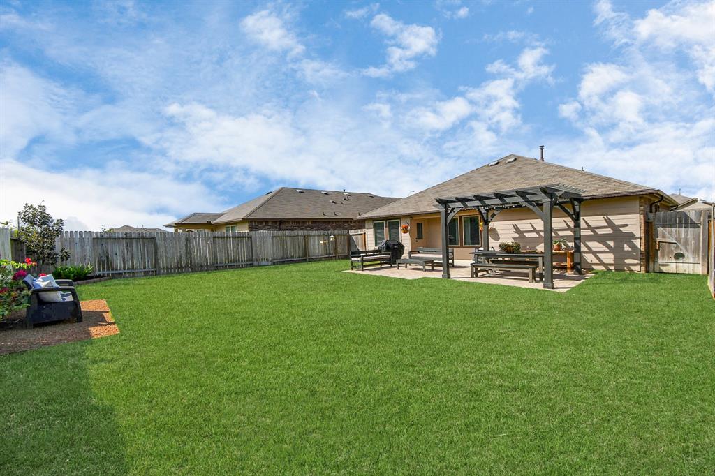 710 Desert Pea Lane, Rosharon, Texas image 41