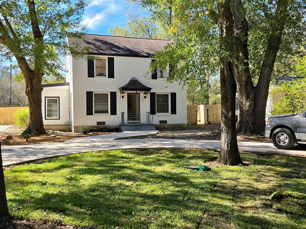 301 Harold Street, Crockett, Texas image 19