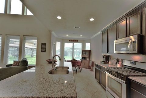 Single Family Residence in Cypress TX 20706 Reston Run Lane 6.jpg