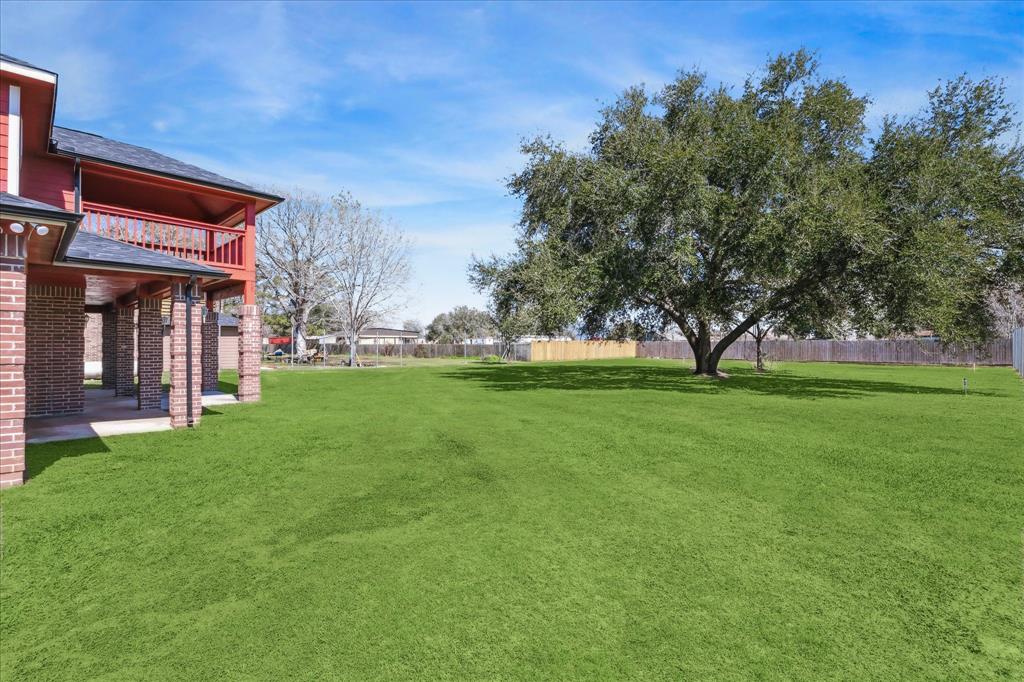 2631 Front Street, Fresno, Texas image 32
