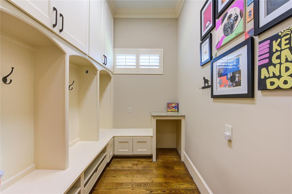 4532 Maple Street, Bellaire, Texas image 11