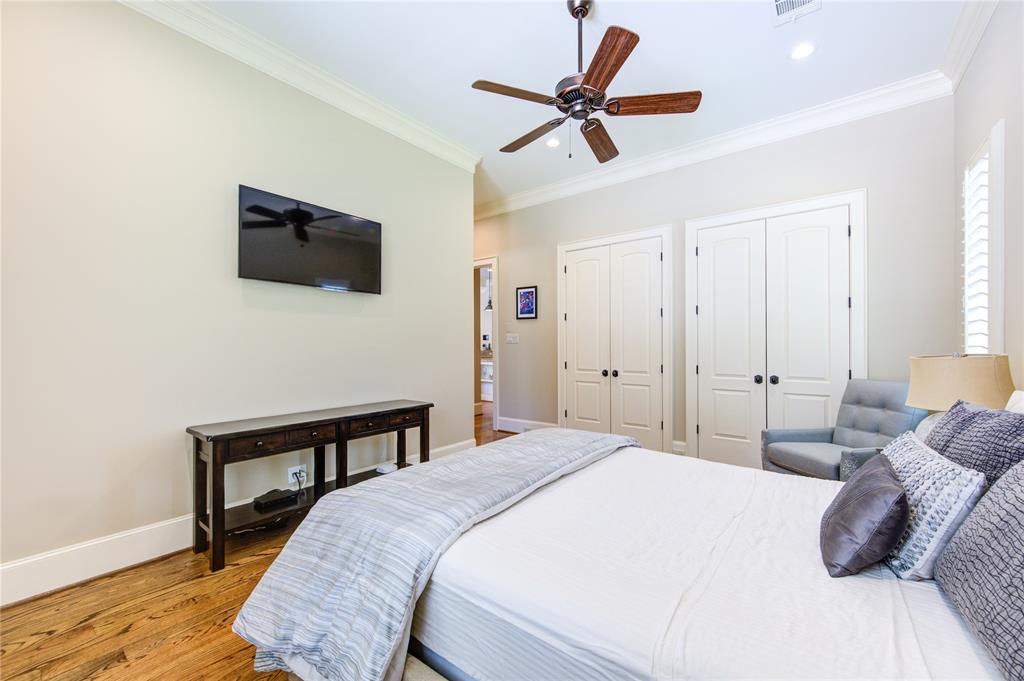 4532 Maple Street, Bellaire, Texas image 10
