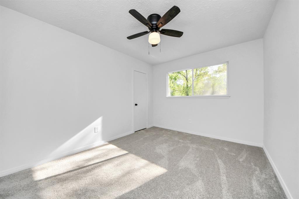 24526 Glen Loch Drive, Spring, Texas image 24