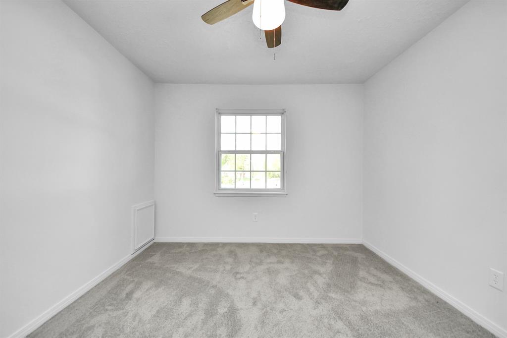 24526 Glen Loch Drive, Spring, Texas image 37
