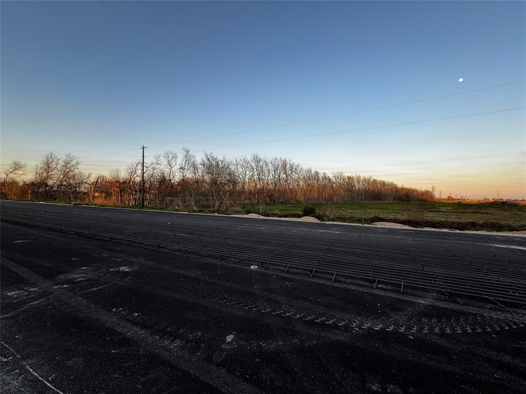 27215 Highway 36, Damon, Texas image 7