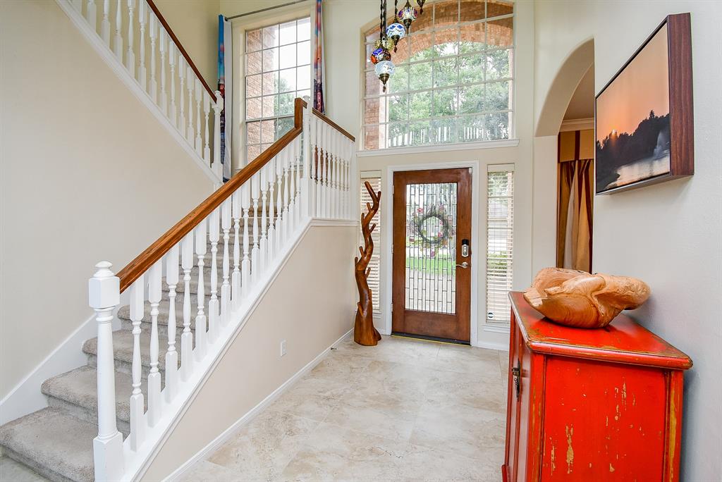 1006 Pointe Loma Drive