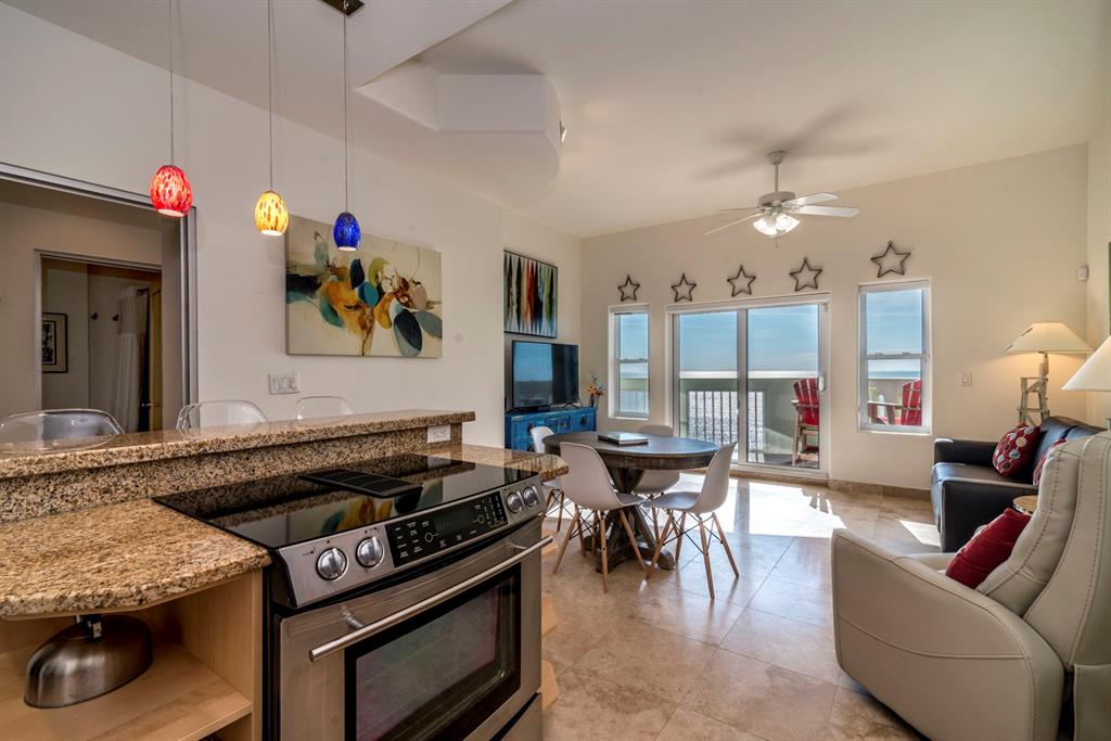 9420 Seawall Boulevard #805, Galveston, Texas image 10