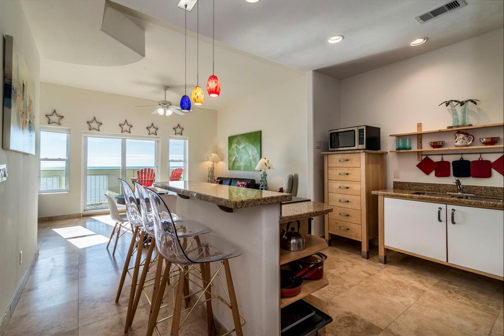 9420 Seawall Boulevard #805, Galveston, Texas image 8