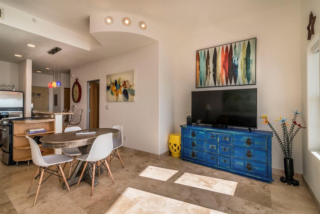 9420 Seawall Boulevard #805, Galveston, Texas image 5