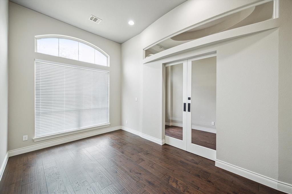 11606 Magnolia Crest Cove Court, Cypress, Texas image 4