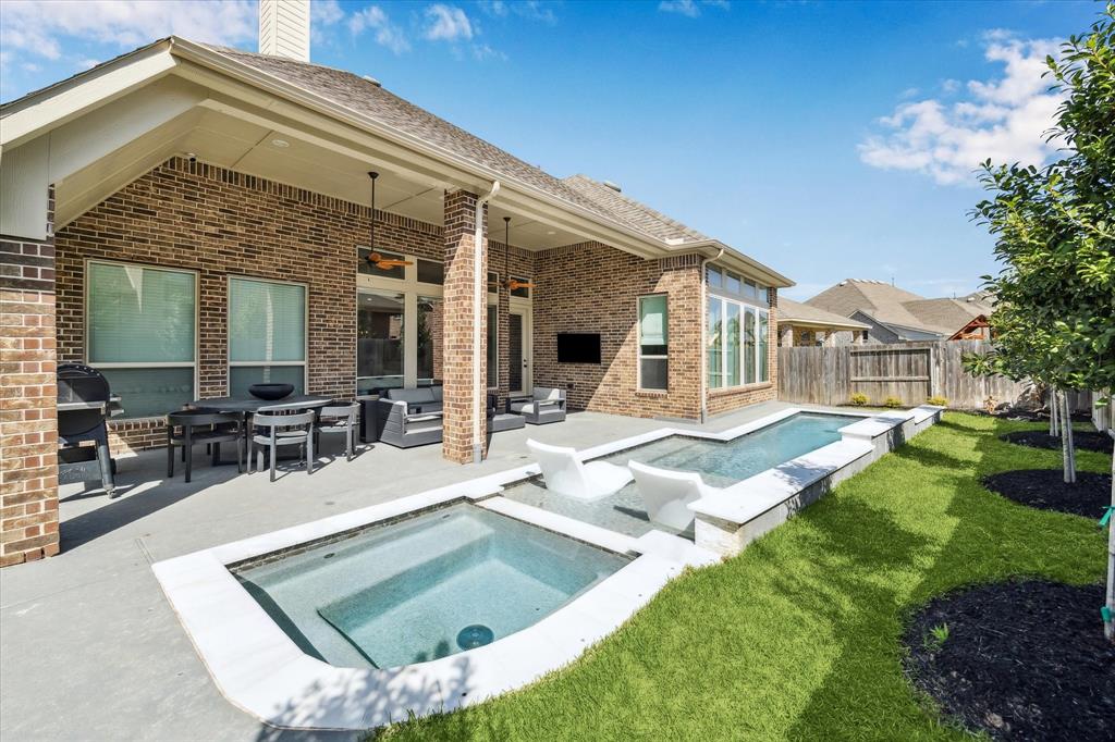 11606 Magnolia Crest Cove Court, Cypress, Texas image 22