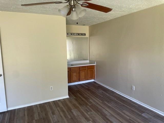 2511 Barrington Place Drive, Sugar Land, Texas image 7