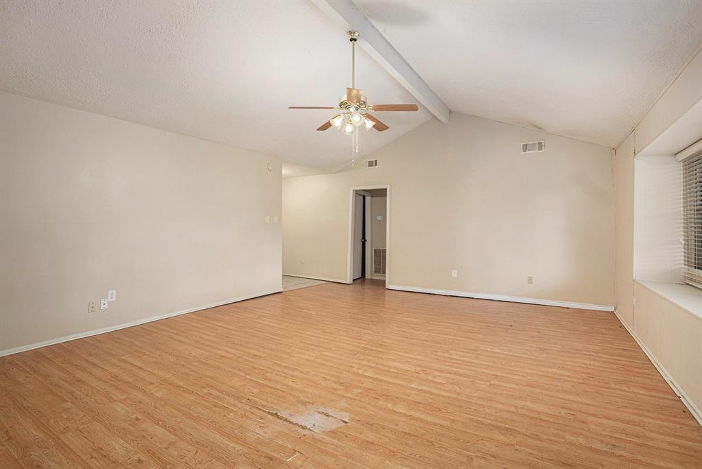 5234 Abercreek Avenue, Friendswood, Texas image 4