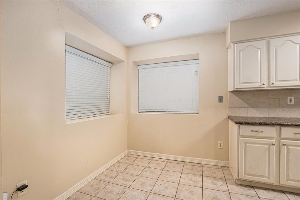5234 Abercreek Avenue, Friendswood, Texas image 6