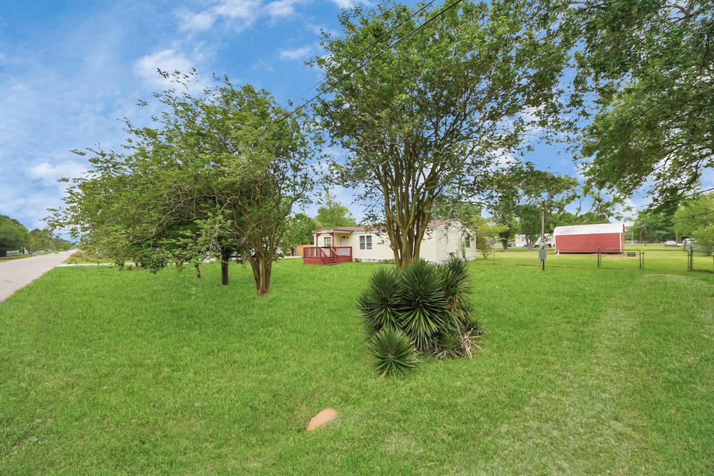 16711 W Sandy Meadows Drive, Rosharon, Texas image 28