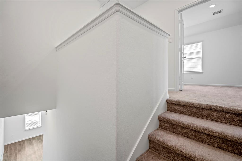 613 Royal Arch Drive, Conroe, Texas image 18