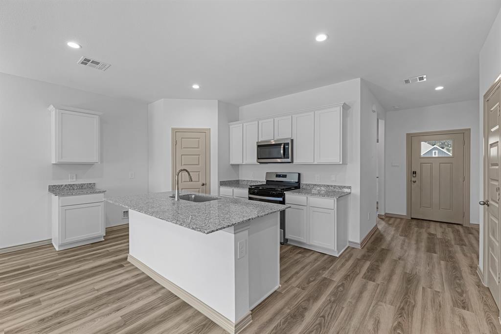 6715 Rachel Lane, Beaumont, Texas image 2