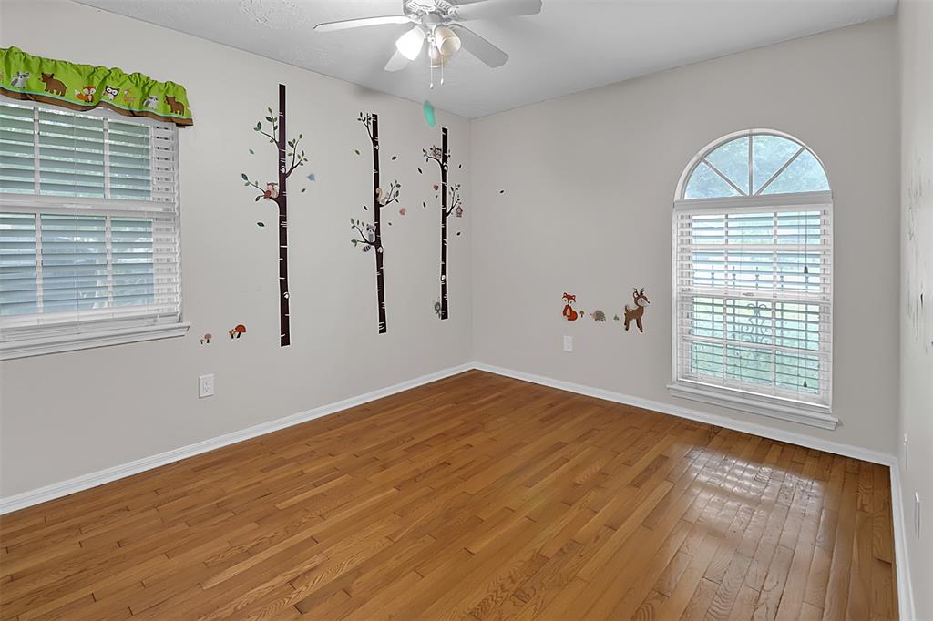 101 Dorado Drive, Friendswood, Texas image 14