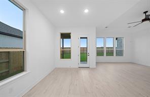 13508 Leeward Edge Drive, Texas City, Texas image 4