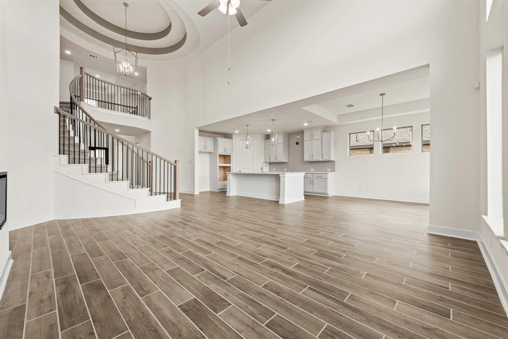 4627 Rustic Garden Lane