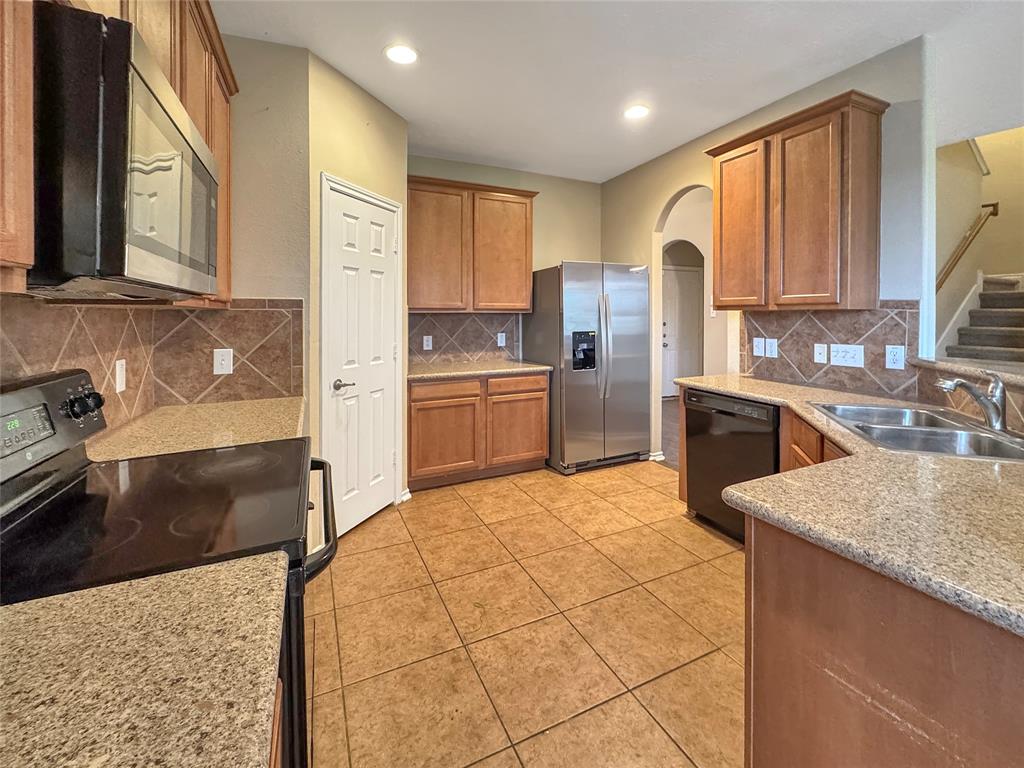 property-search 3 11707 Rainbow Bridge Lane