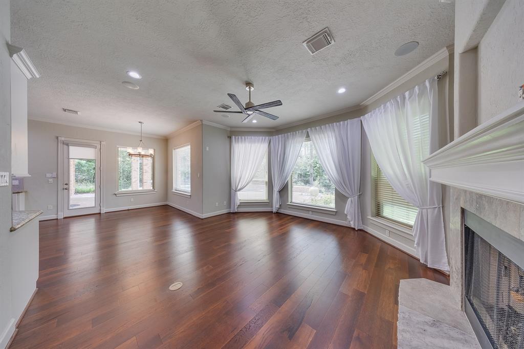 7277 Teaswood Drive, Conroe, Texas image 15