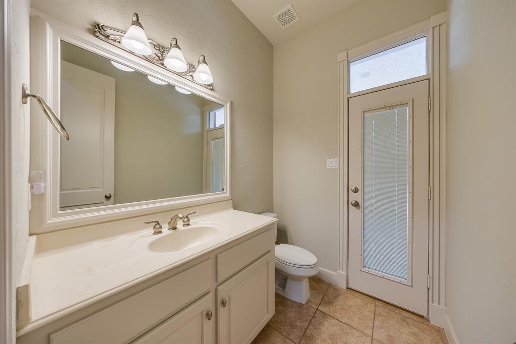 7277 Teaswood Drive, Conroe, Texas image 32