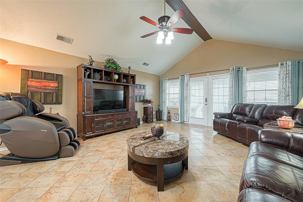 792 W Bayshore Drive, Palacios, Texas image 12
