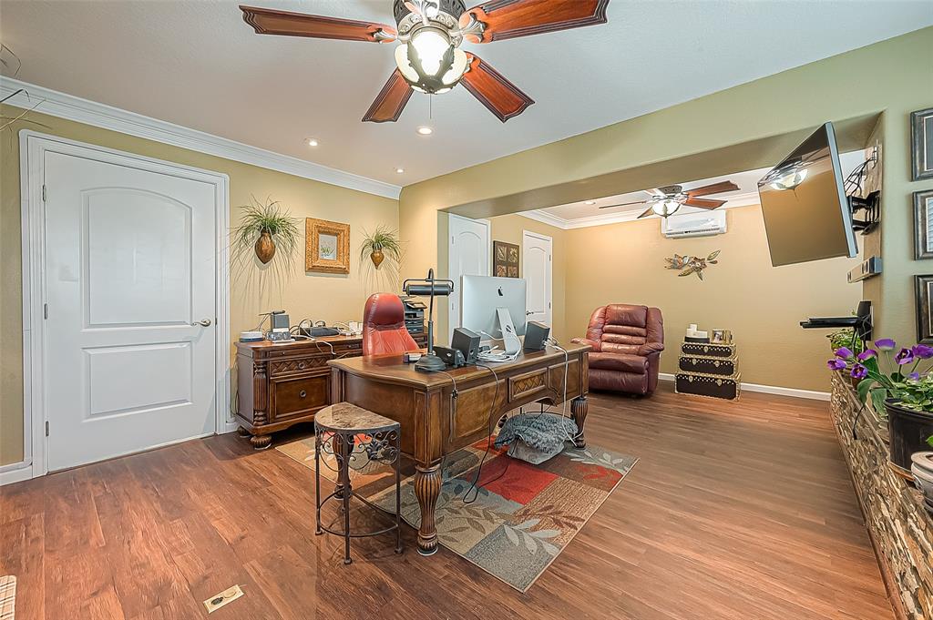 792 W Bayshore Drive, Palacios, Texas image 19