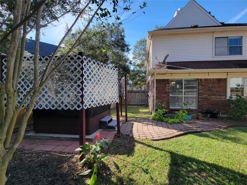 A home in Pearland