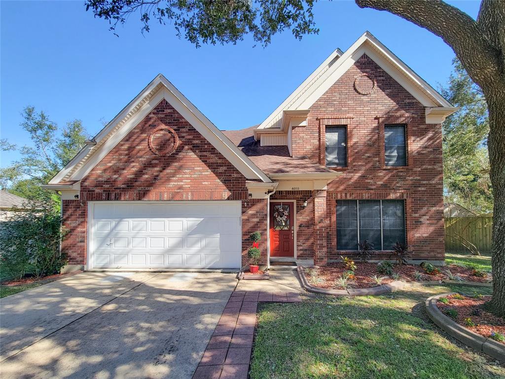 4011 Beechwood Drive, Pearland, Texas image 1