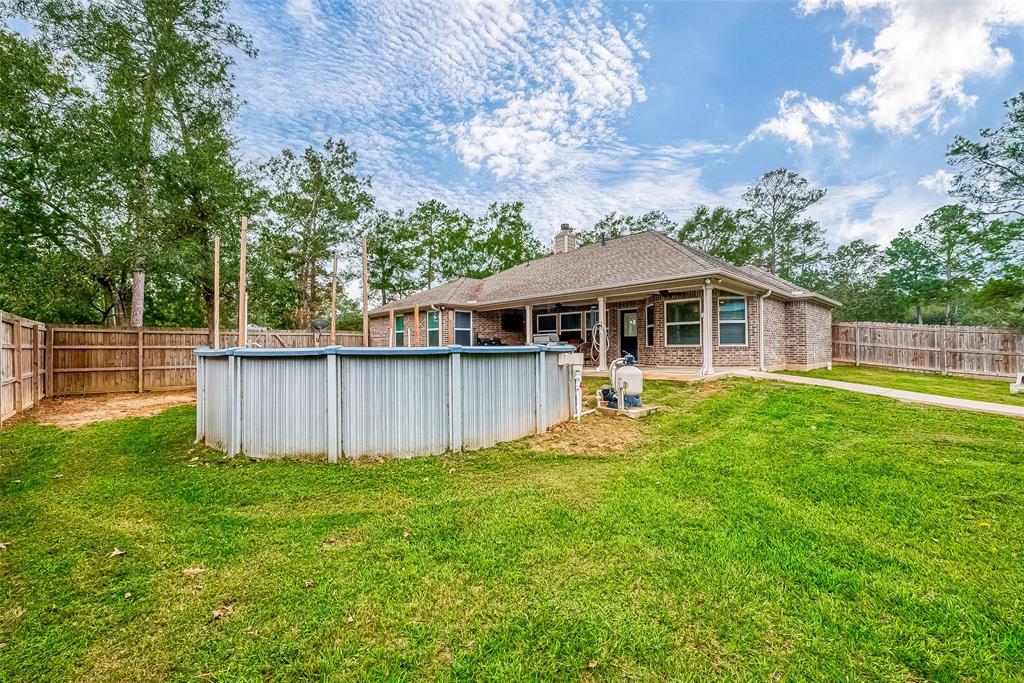 524 Apache Run, Wallisville, Texas image 41