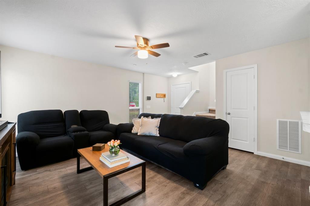 14914 Bonham Lane