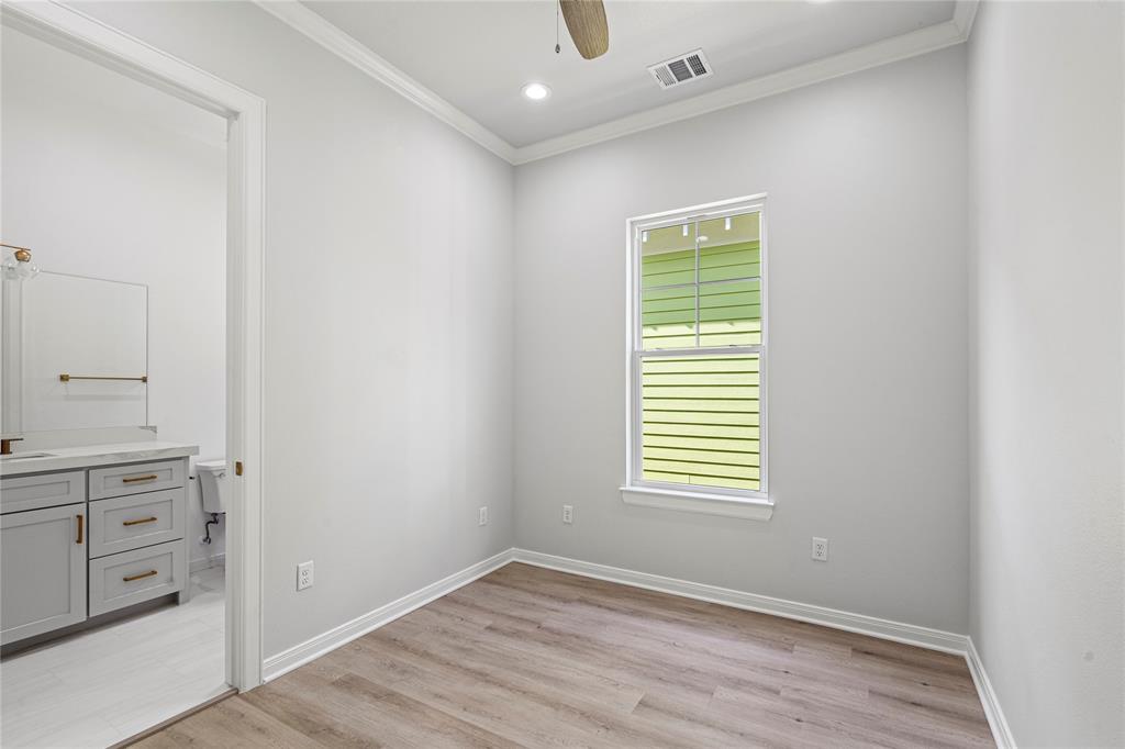 1106 62nd St, Galveston, Texas image 10