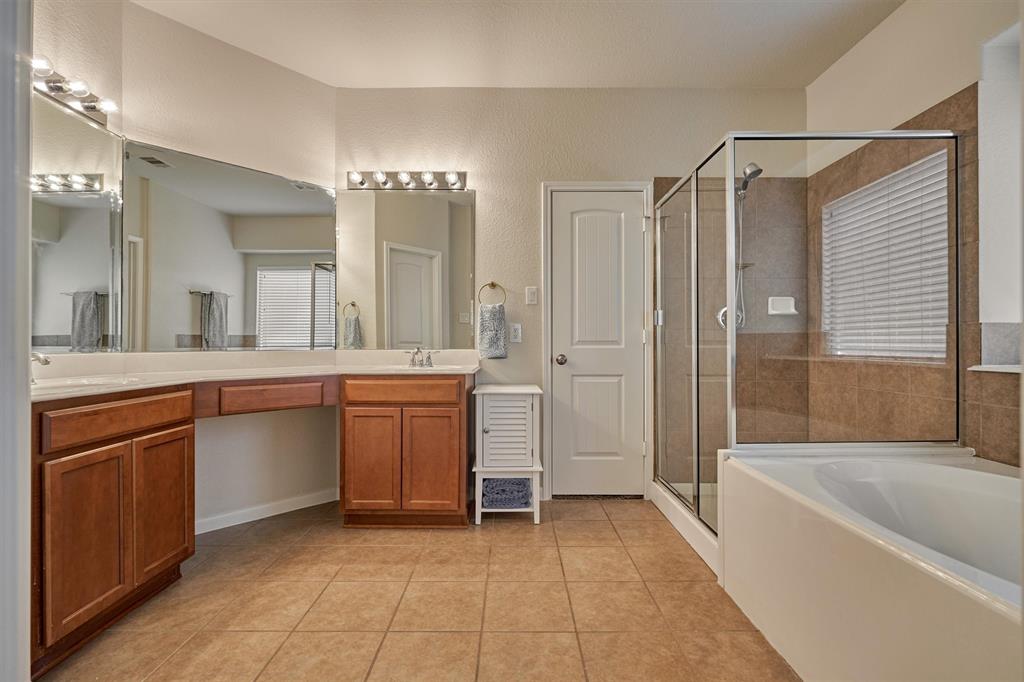 114 Black Swan Place, The Woodlands, Texas image 24