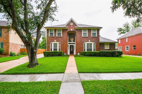 Photo of 8111 Meadow Vista Drive, Missouri City, TX 77459 (MLS # 27372850)