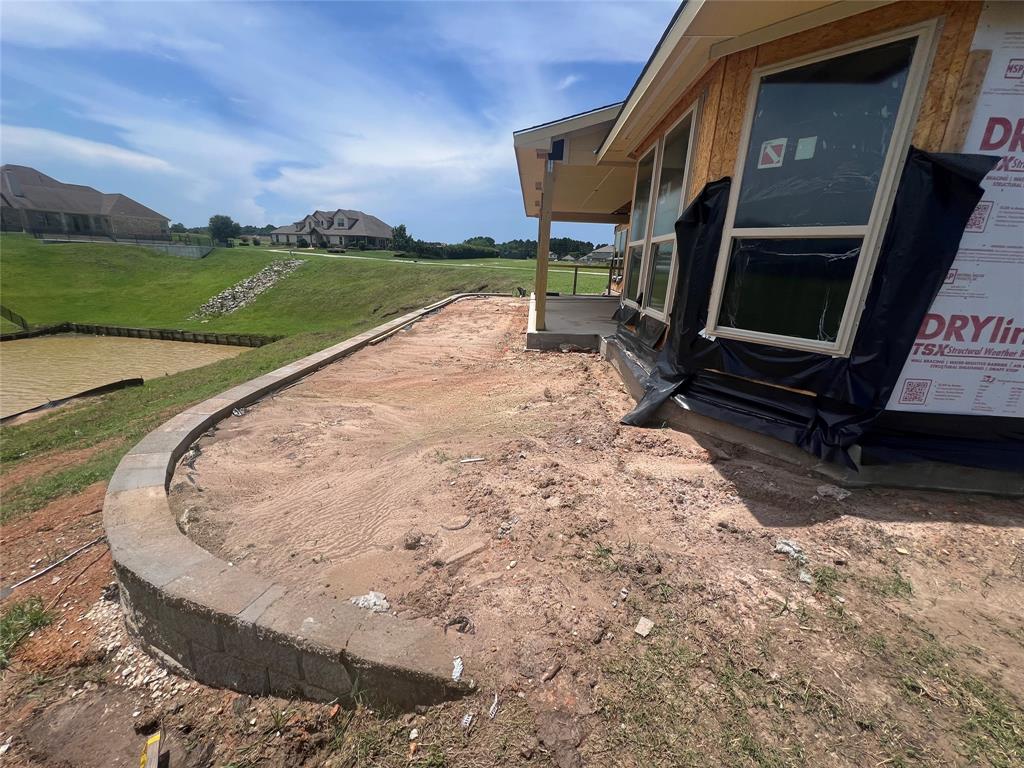 120 Peninsula Point Drive