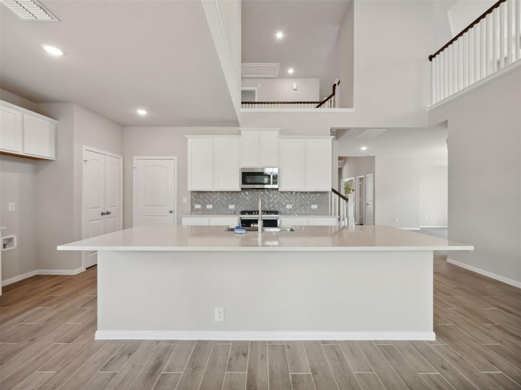 6902 Nichols Landing, Needville, Texas image 7