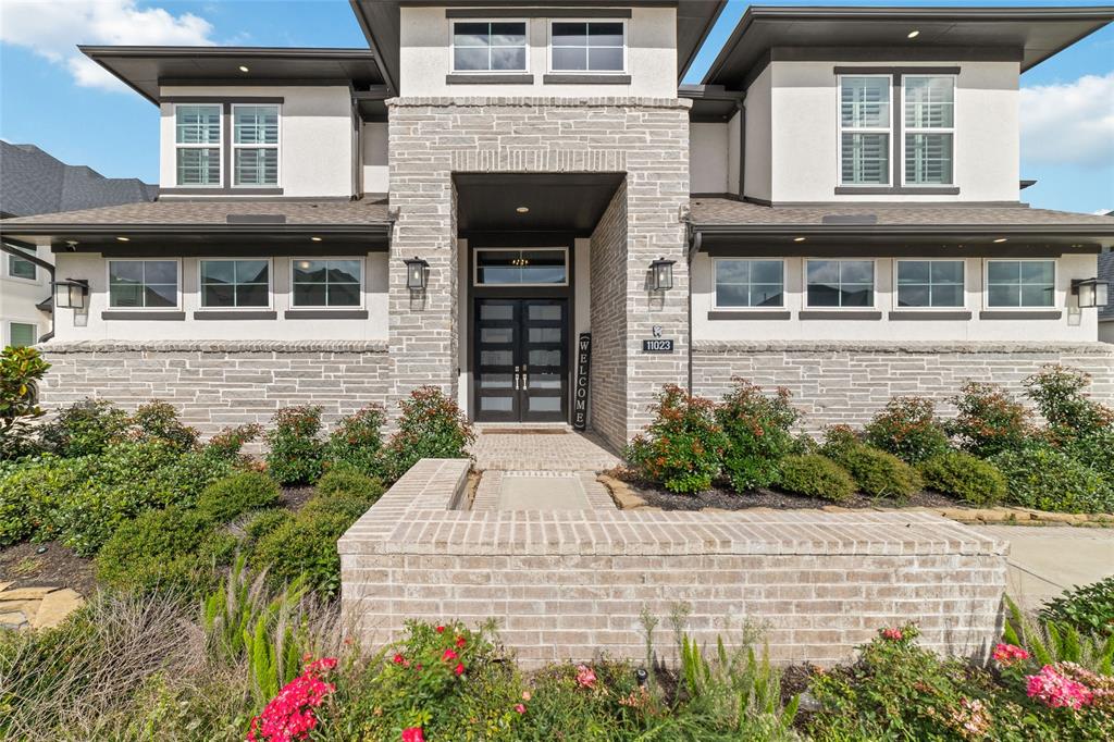 11023 White Caterpillar Drive