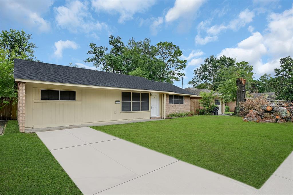 10318 Homestead Road, Houston, Texas image 2