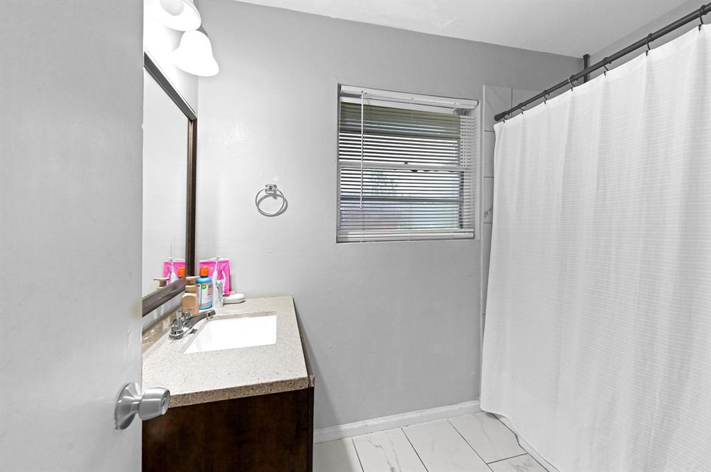 10318 Homestead Road, Houston, Texas image 11